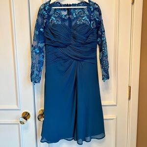 3 piece lace detailed dress!